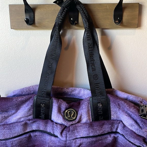 Lululemon bag - Picture 2 of 3
